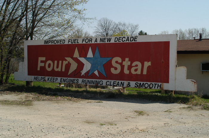 4 Star Gas - 2003 Photo